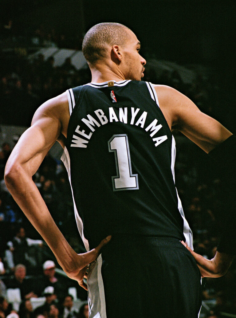 Spurs-Magic game moved to 8:00 PM after Spurs’ plane suffers mechanical issues