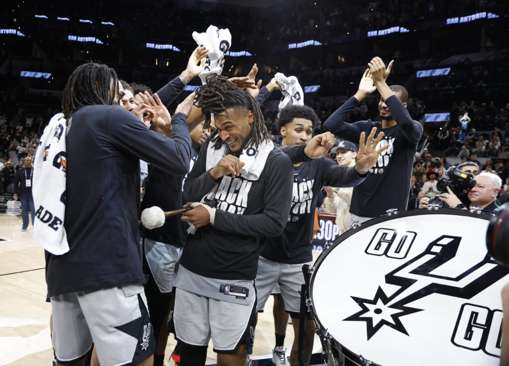 Week in Review: Spurs find offensive stride in undefeated week