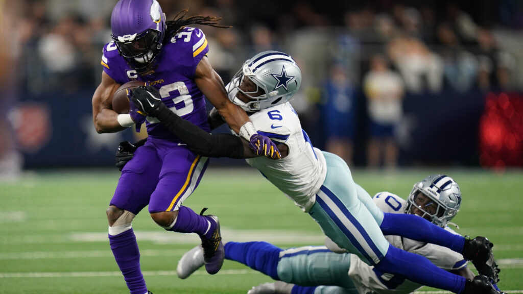 Why is the Cowboys ’26 Secondary About to Get Bigger? Christian Parker’s Blueprint