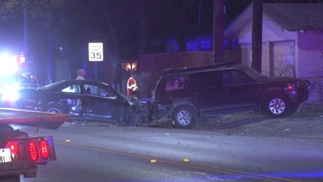 Woman’s medical episode leads crash on North Side, San Antonio police say