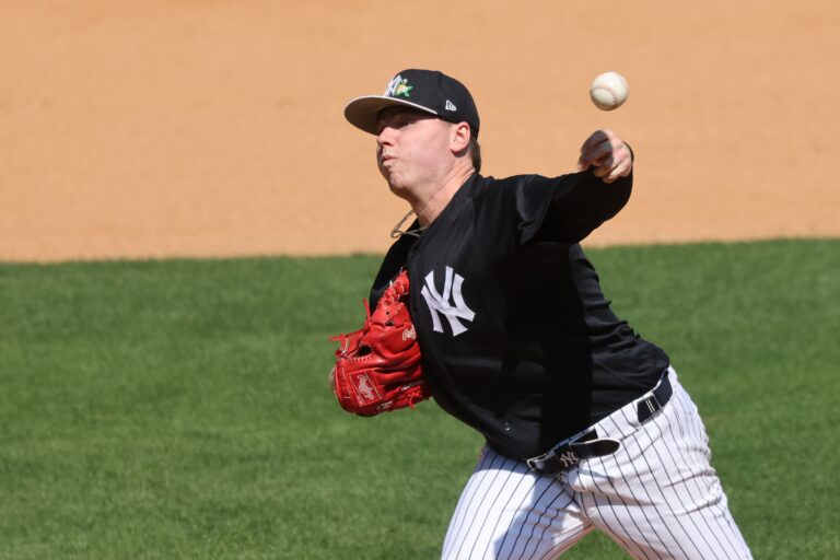Yankees’ Ryan Weathers flashes heat in first live batting practice — but has to clear key hurdle