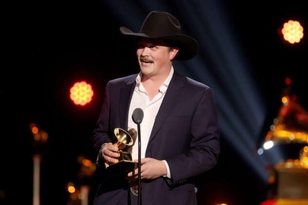 Zach Top Wins Best Traditional Country Album for Ain’t in It for My Health at 2026 Grammys