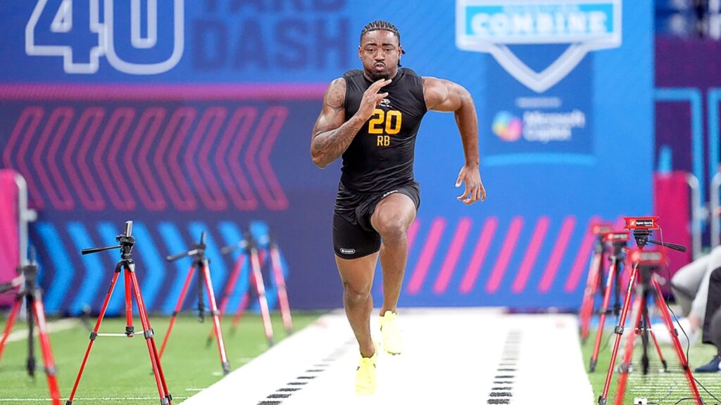 49ers Draft Watch: Day 3 NFL Combine Risers and Fallers Shake Up Offensive Rankings
