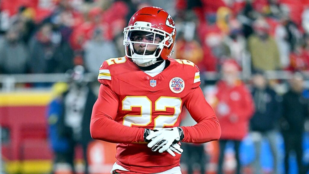 49ers face tougher NFC West as Rams land All-Pro CB