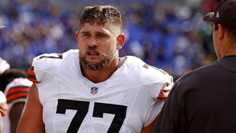 AFC Notes: Wan’Dale Robinson, Wyatt Teller, Contracts, Texans, Titans