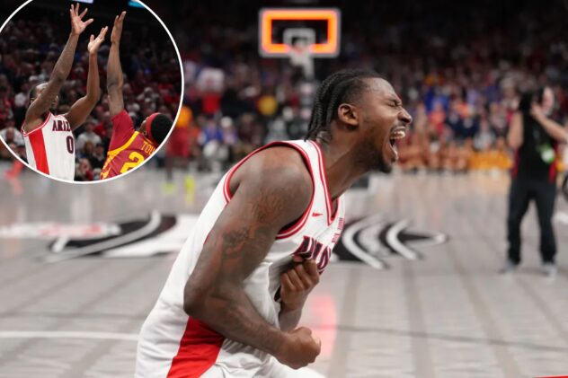 Arizona beats Iowa State at buzzer in wild end to Big 12 semifinal