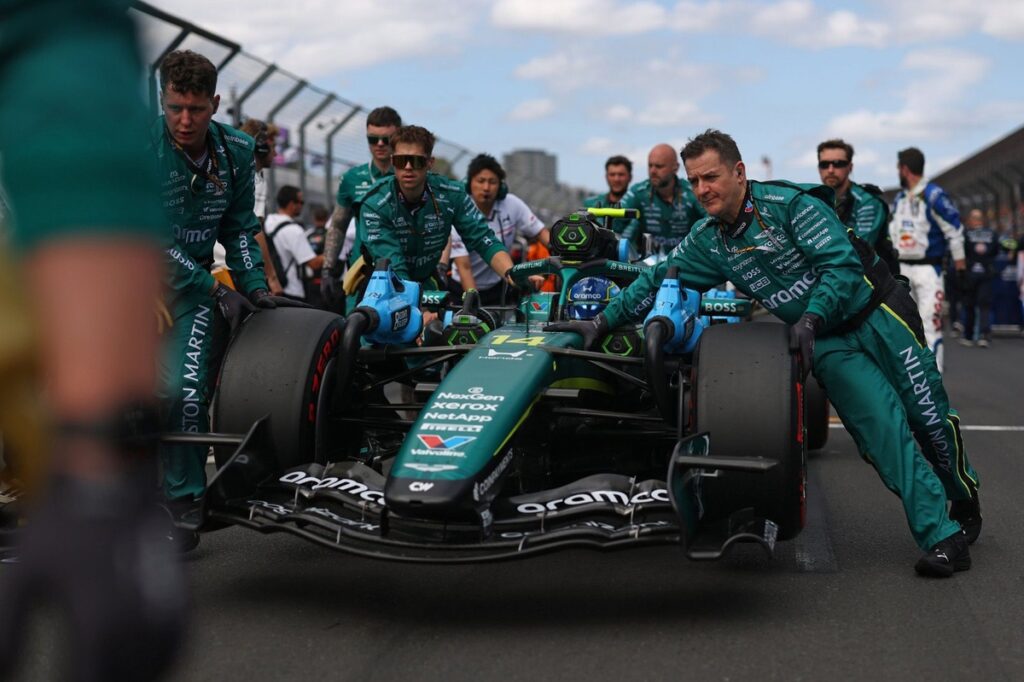 Aston Martin and Honda confident of finishing F1 Australian GP despite no spares