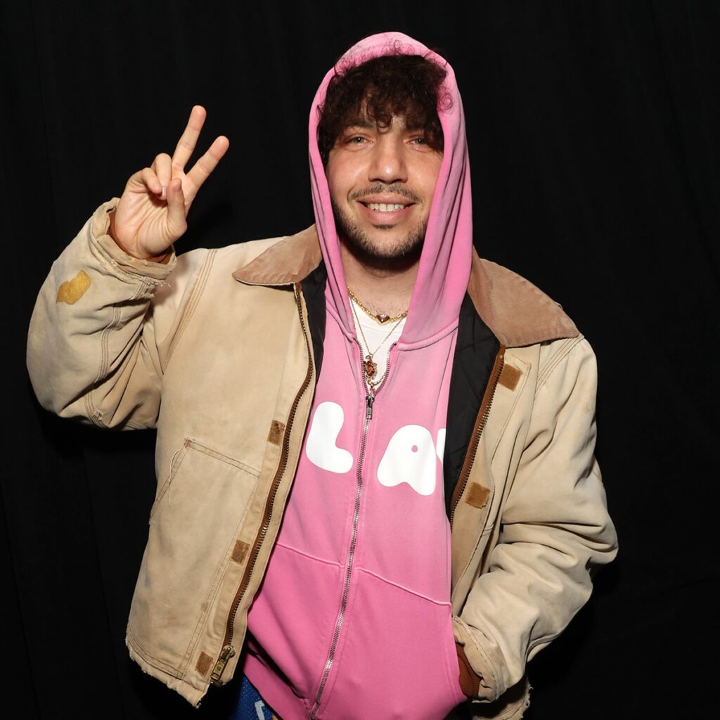 Benny Blanco Addresses Rumors About Hygiene After Dirty Feet Backlash