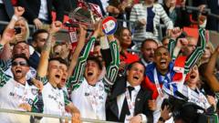 Clubs vote in favour of six-team Championship play-off