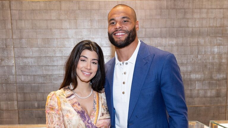 Cowboys star, fiancée notifying guests of wedding cancelation: report