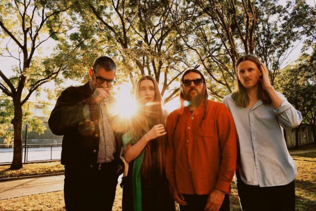 Dry Cleaning Share New Song “Sliced by a Fingernail”