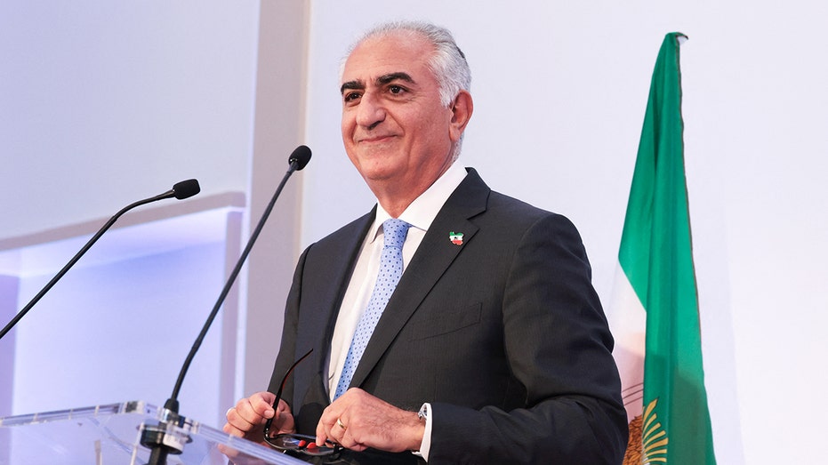 Exiled Iranian crown prince says he’s ready to lead Iran ‘as soon as the Islamic Republic falls’
