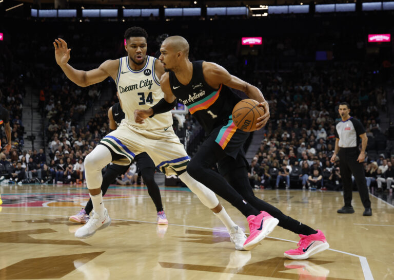 Game Preview: San Antonio Spurs vs Milwaukee Bucks