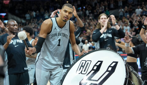 Highlights: Victor Wembanyama sinks Suns with playoff clinching game-winner