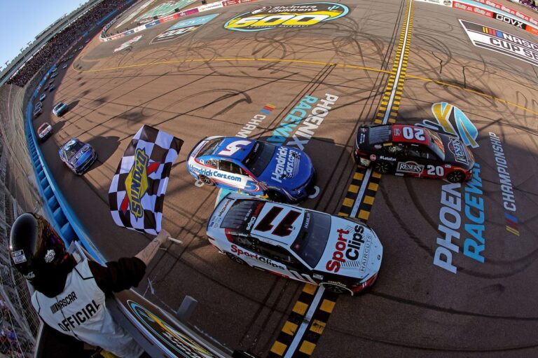How to watch the NASCAR and IndyCar doubleheader at Phoenix