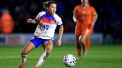 'I like surprises' - Wiegman calls up 17-year-old Parkinson