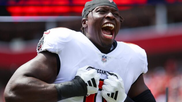 'I’d Love to': Tampa Bay Buccaneers Eye Extension for 19-Sack Defender