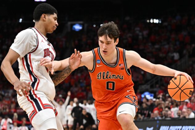 Illinois knocks off Houston to advance to March Madness Elite Eight