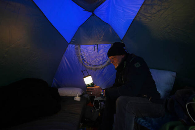 Iran threatens to close Strait of Hormuz and hit power plants after Trump's 48-hour ultimatum