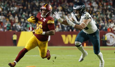 Jaguars Sign Running Back Chris Rodriguez Jr.