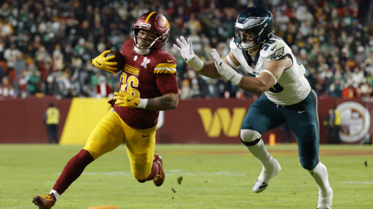 Jaguars Sign Running Back Chris Rodriguez Jr.