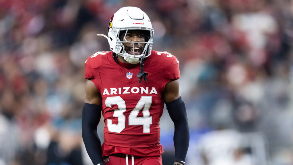 Jalen Thompson Signs $36M Deal to Anchor the Cowboys Defense