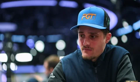 Jeremy Becker Slowrolls with Aces; Opponent Turns Over Kings