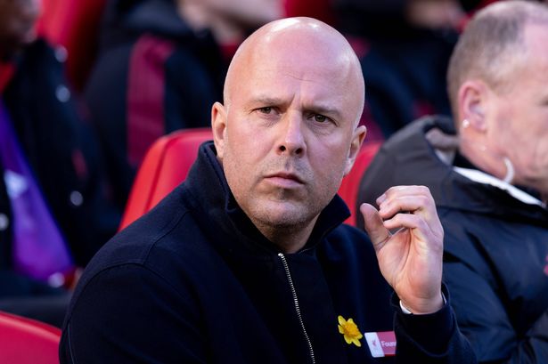 Liverpool in 'intense' Luis Suarez transfer battle as Reds given $66M hope