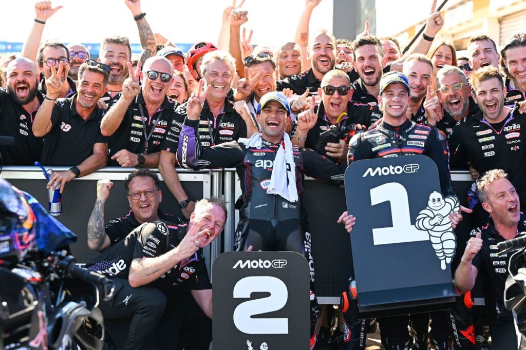 MotoGP Brazilian GP: Marco Bezzecchi leads Jorge Martin in dominant Aprilia 1-2