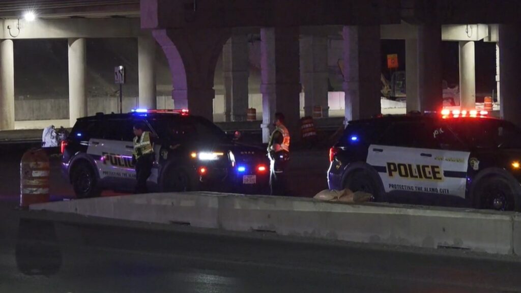 Motorcyclist suffers ‘major injuries’ after crash on North Side, SAPD says