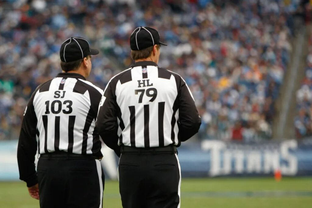 NFL set to hire replacement officials with CBA negotiations at impasse