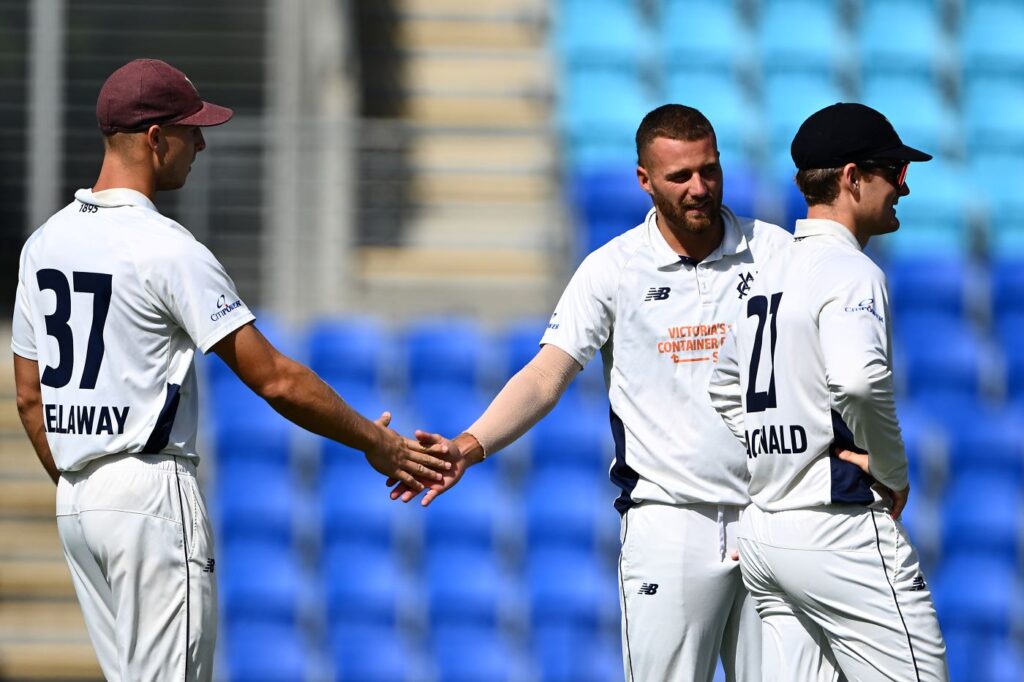 O'Neill stars with ball and bat but Tasmania bowlers given them a chance