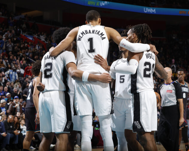 Open Thread: Spurs enlightenment for their ten-year-old selves
