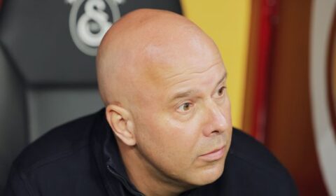 Pundits split on Arne Slot's Liverpool future as Rio Ngumoha decision causes stir