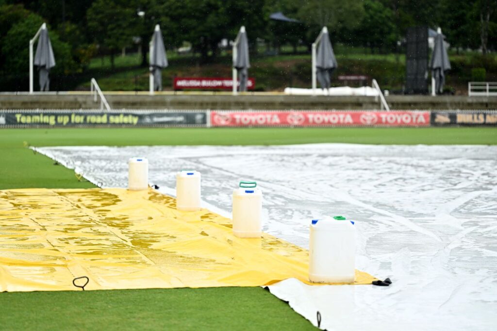 Queensland final hopes stay alive as rain thwarts WA
