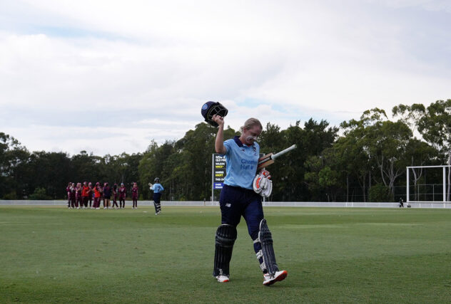 Queensland hold on for WNCL title to deny Healy farewell win