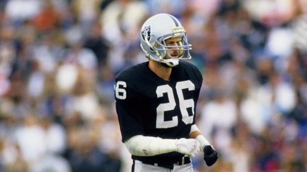 Raiders draft countdown: Vann McElroy is best No. 26 in team history
