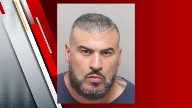 Records: Man facing combined 20 charges in connection with unlicensed East Side car dealership