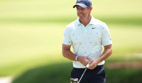 Rory McIlroy grinds it out to make cut at the Players Championship
