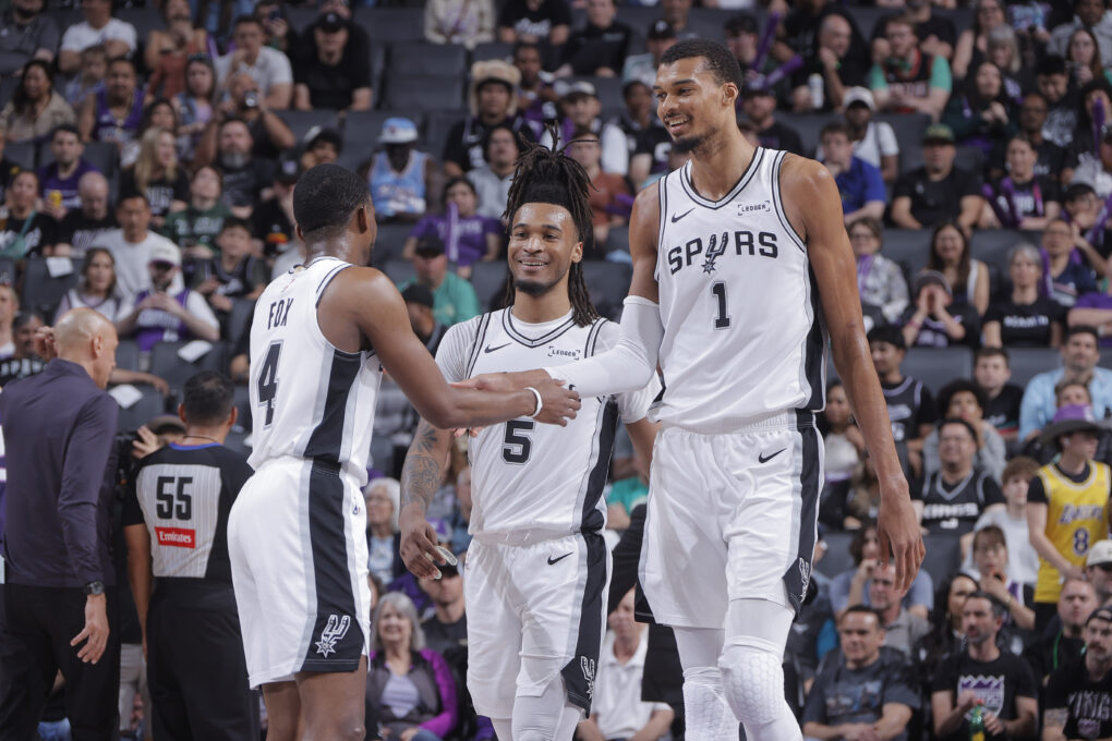 San Antonio at Sacramento, Final Score: Spurs score at will in 132-104 win