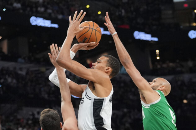 San Antonio vs. Charlotte, Final Score: Spurs outclass Hornets, 115-102