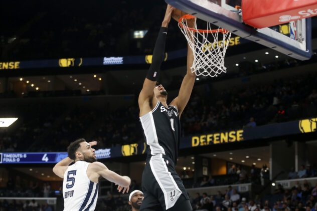 San Antonio vs. Memphis, Final Score: Spurs blow out short-handed Grizzlies, 123-98