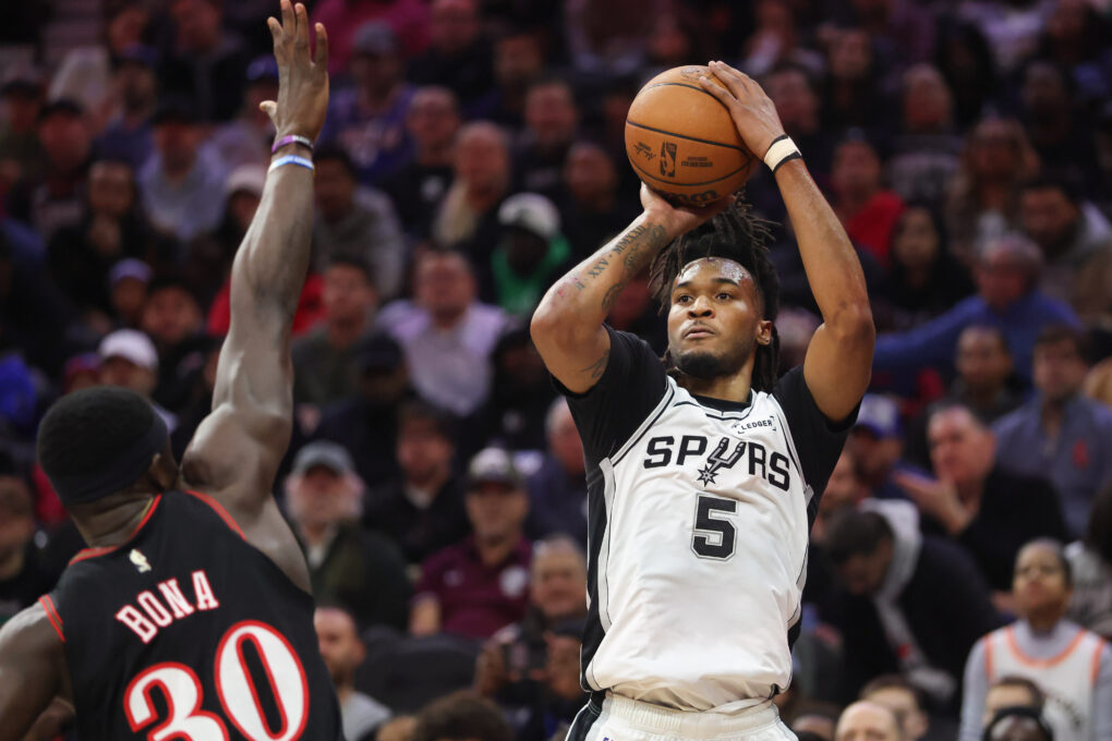 San Antonio vs.Philadelphia, Final Score: Spurs tear though undermanned 76ers, 131-91