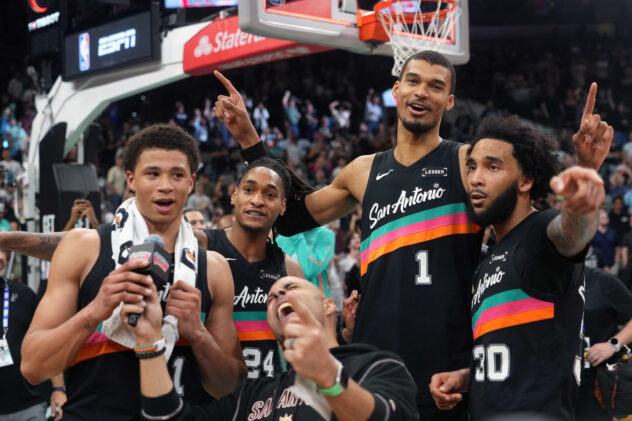 Spurs complete miraculous 25-point comeback against Clippers behind several key contributors