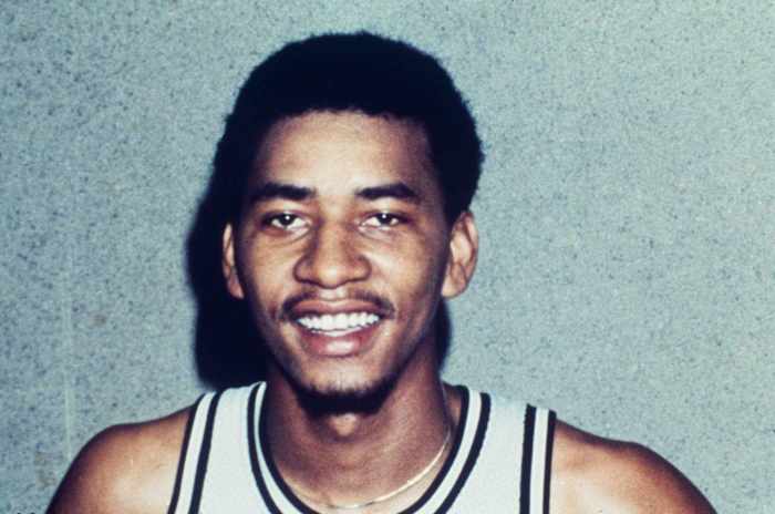 Spurs legend George Gervin challenging Bears’ quarterback Caleb Williams over ‘Iceman’ trademark