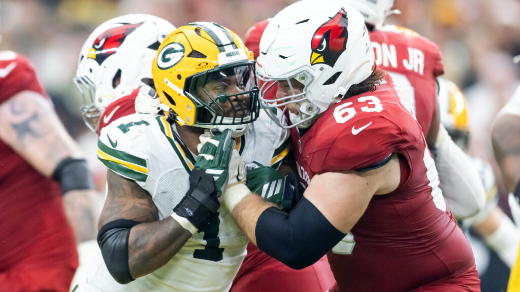 Texans Land G Evan Brown