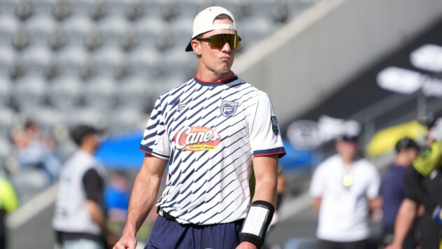 Tom Brady considered making a return to the NFL