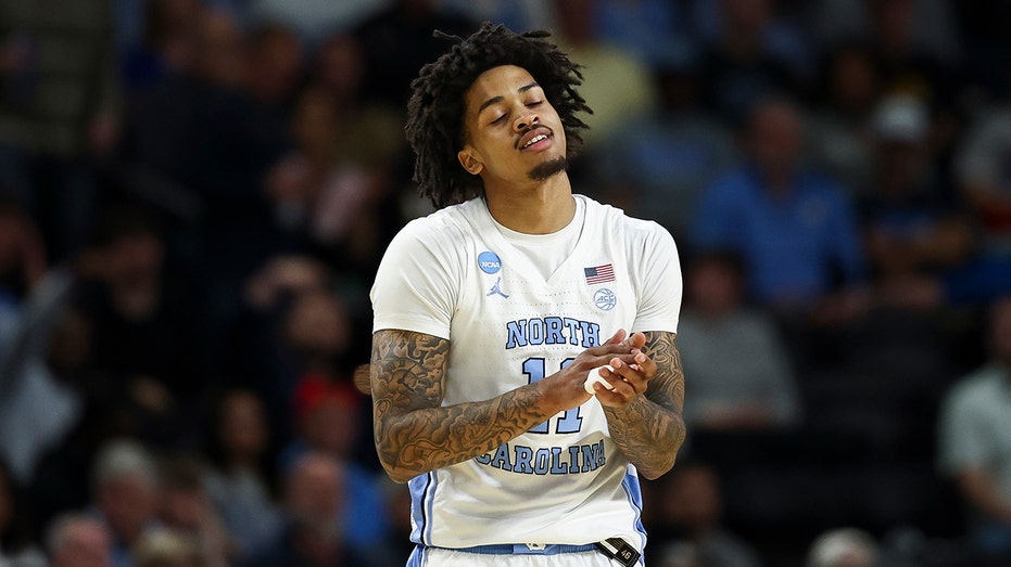UNC collapses late, blows 19-point lead in shocking overtime loss to VCU