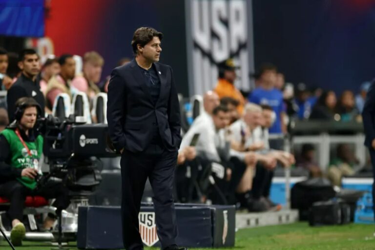 USMNT coach critical of new World Cup hydration break rule: ‘Cuts the rhythm’