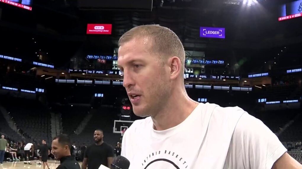 Veteran center Mason Plumlee makes debut for Spurs